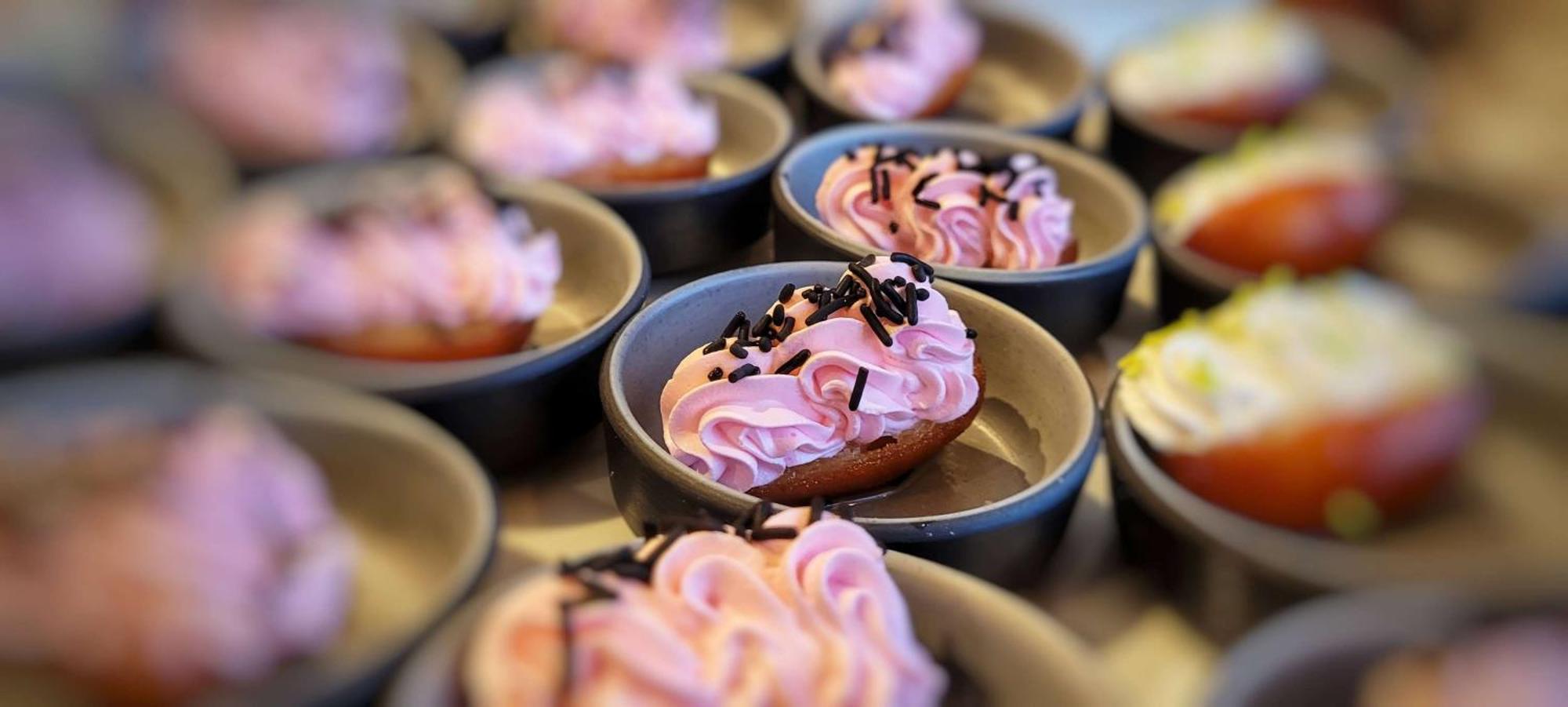 Radisson Blu Hotel, Greater Noida Esterno foto Cupcakes